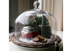 Akril- és üvegbúra levehető fa talppal