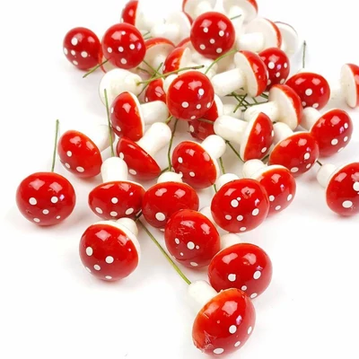 Piros kalapos gomba 4,5cm, 1db