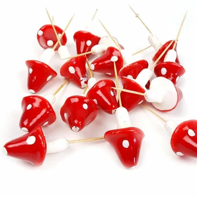 Hegyes gomba betűző - piros - 1db