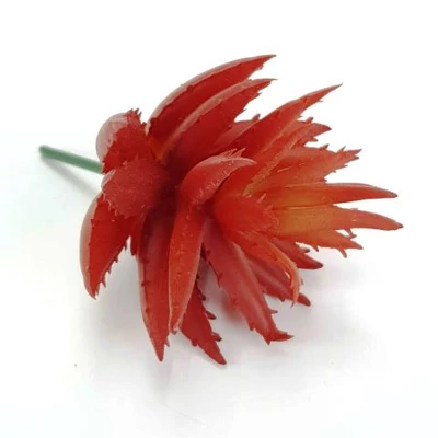 Pozsgás műnövény