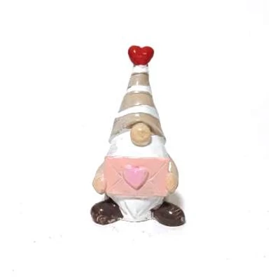 Szívecskés sapis manó borítékkal