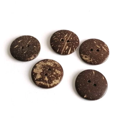 Színes gomb, kókusz barna koptatott, nagy 5db/csomag Színes gomb, kókusz barna koptatott, nagy 5db/csomag