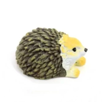 Mini bézs süni figura Mini bézs süni figura