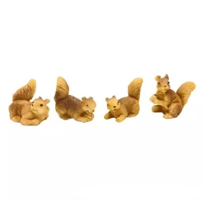 Barna kis mókus figura - 1 db Barna kis mókus figura - 1 db