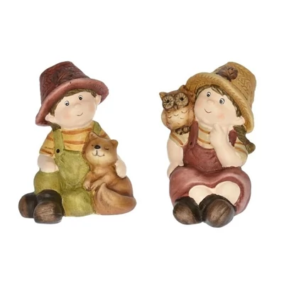 Kerámia gyerek figura, ülő bagollyal/rókával - 1db