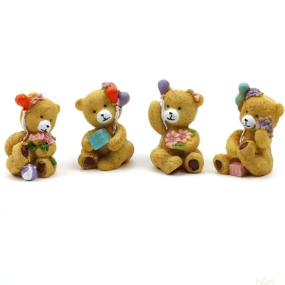 Maci figura 3,5 cm lufis ajándékkal - 1db