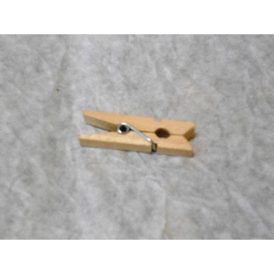 Fa csipesz 3cm Fa csipesz 3cm