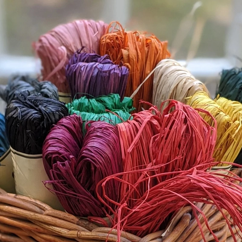 Raffia különböző színekben 25g